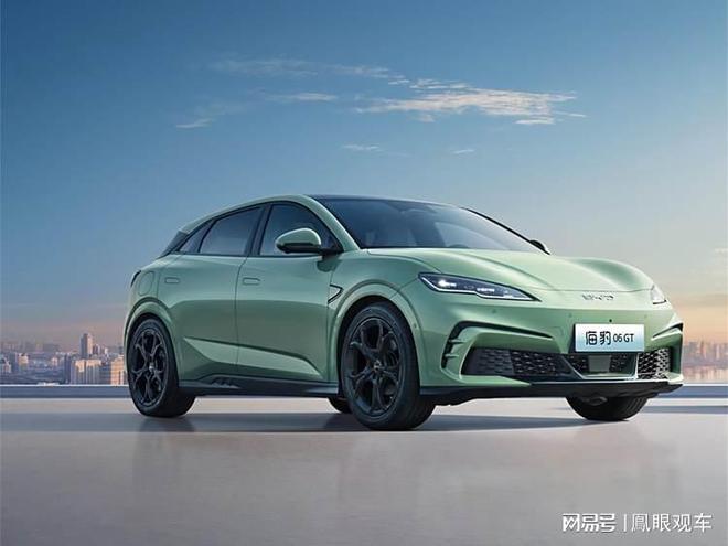 趣领克Z20对比海豹06GT、大众ID3龙8国际头号玩家都是年轻人喜欢的电控乐(图9)